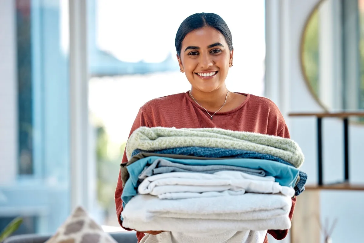 laundry and dry cleaning service in Dubai