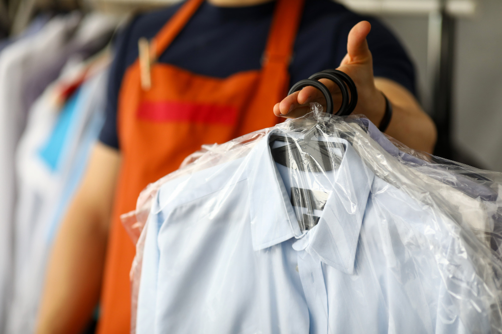 Free Laundry Pickup and Delivery in Dubai by fabriclean