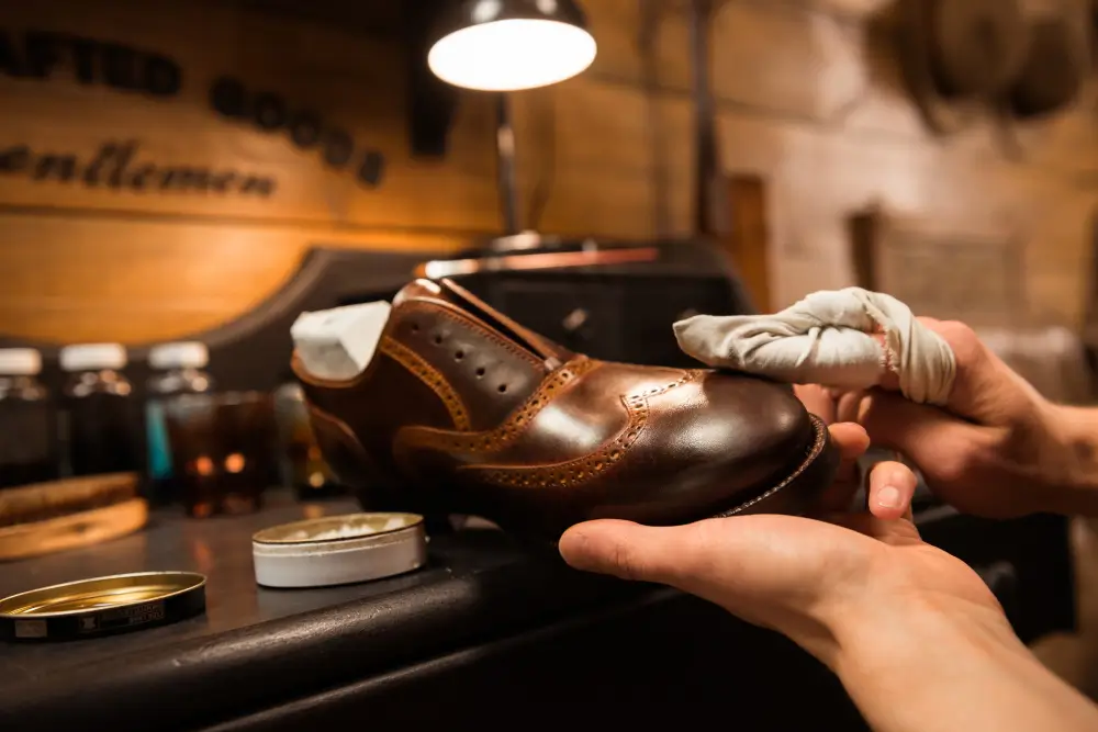 shoe cleaning service in dubai